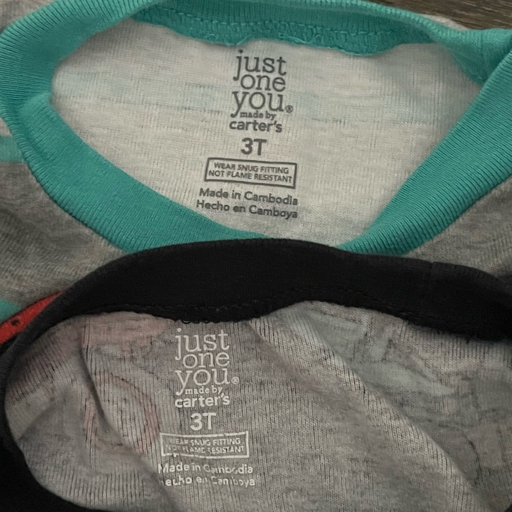 3T Carters Like New long sleeved jammies! Set of 2! - Picture 4 of 4